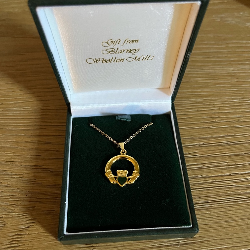 Irish Claddagh Trinity Emerald Pendant Necklace